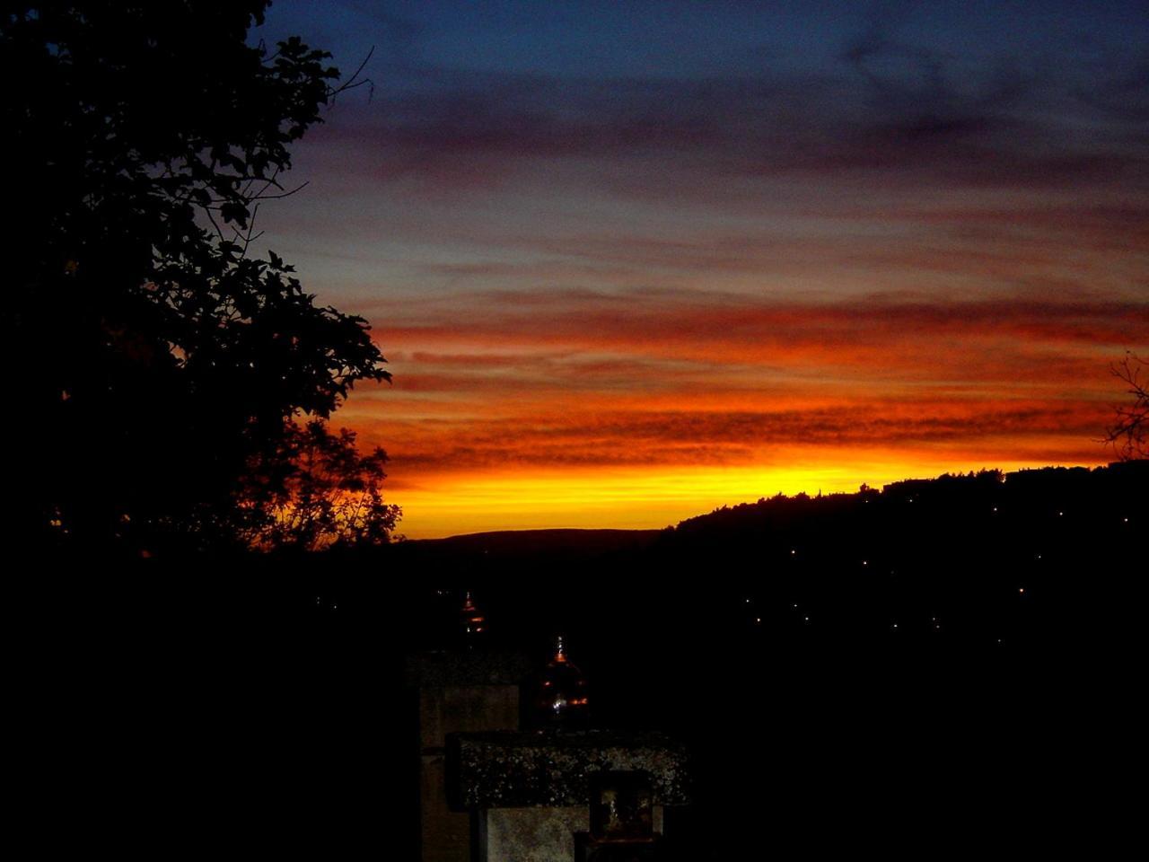 Chateau De Peyrolles Apt Esterno foto