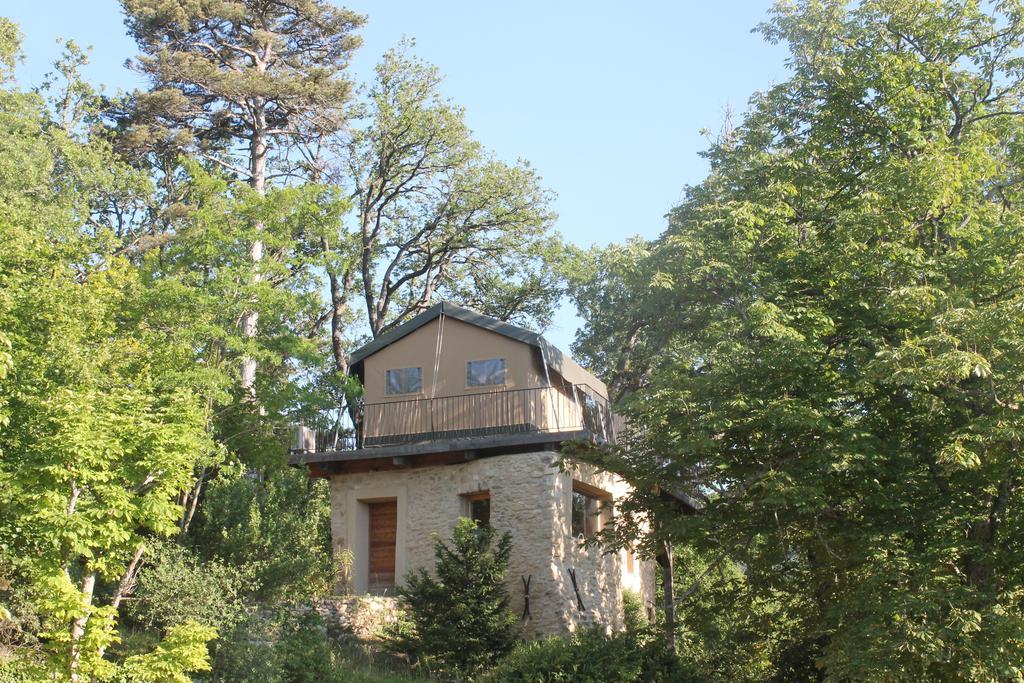 Chateau De Peyrolles Apt Esterno foto